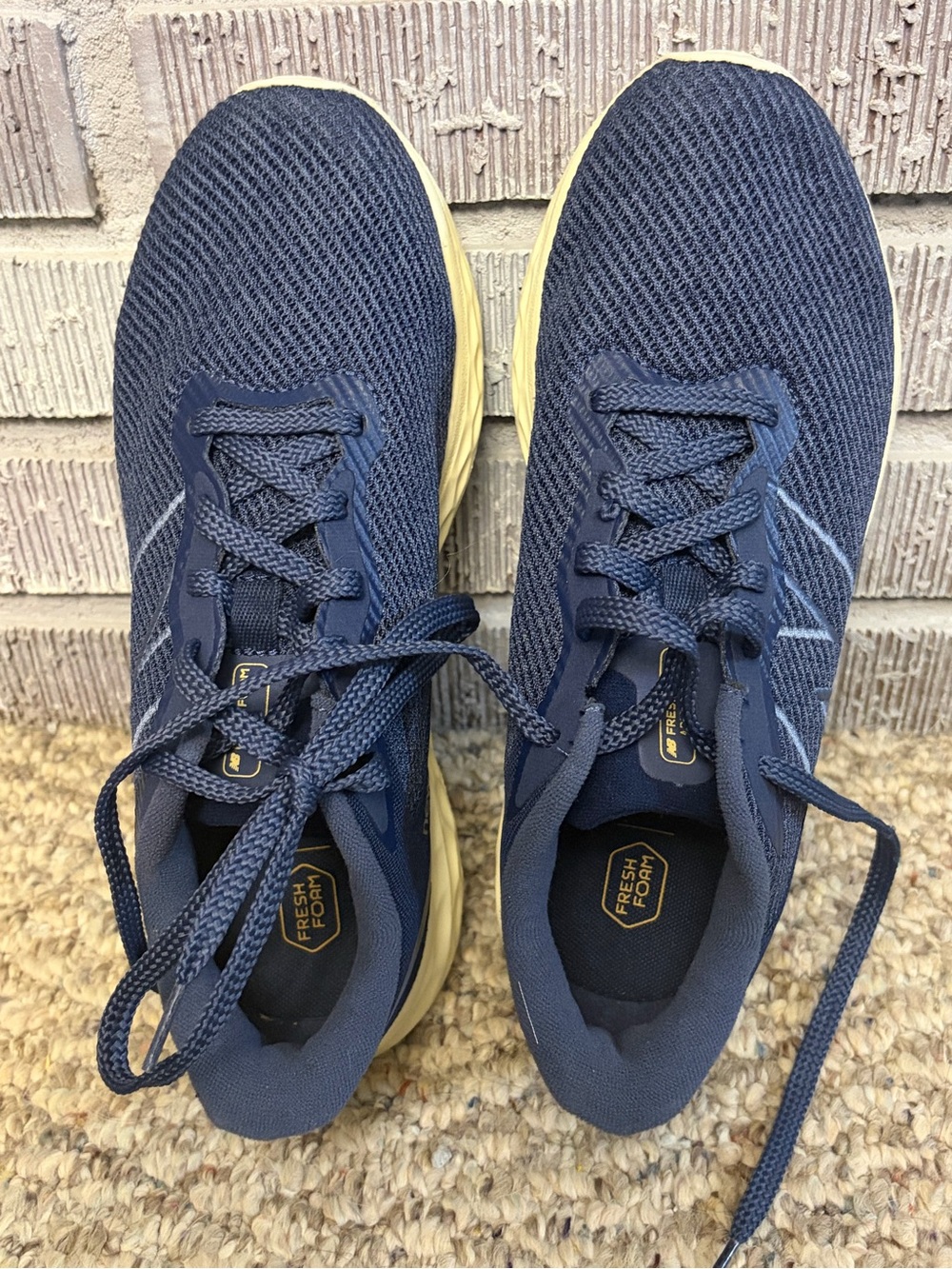 New Balance Men's 8.5 Navy Blue Athletic Running Shoes - Fresh Foam Comfort
